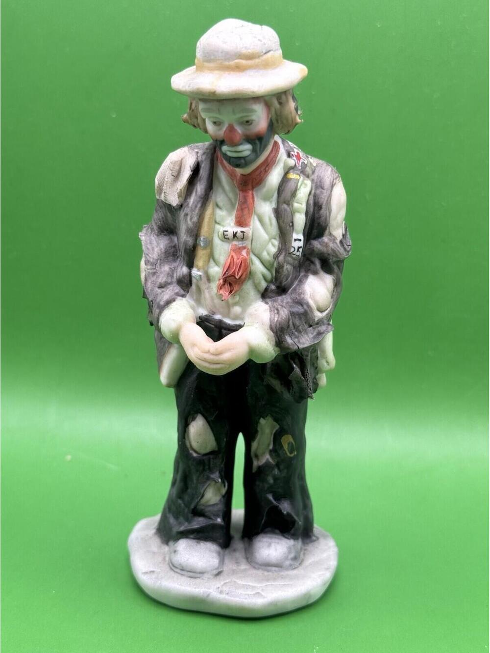 Vintage Flambro Emmett Kelly Jr 5" Figurine "Wishful Thinking" Clown Miniature